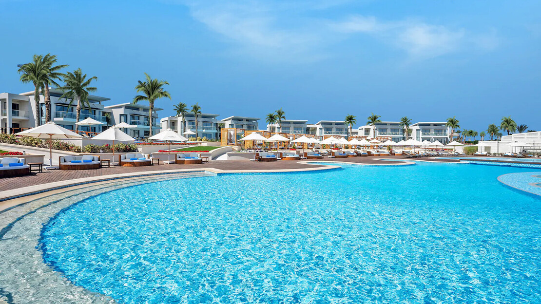 Rixos Premium Magawish Suites & Villas
